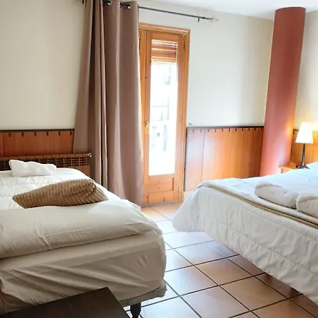 Tastavins Vendégház 3*